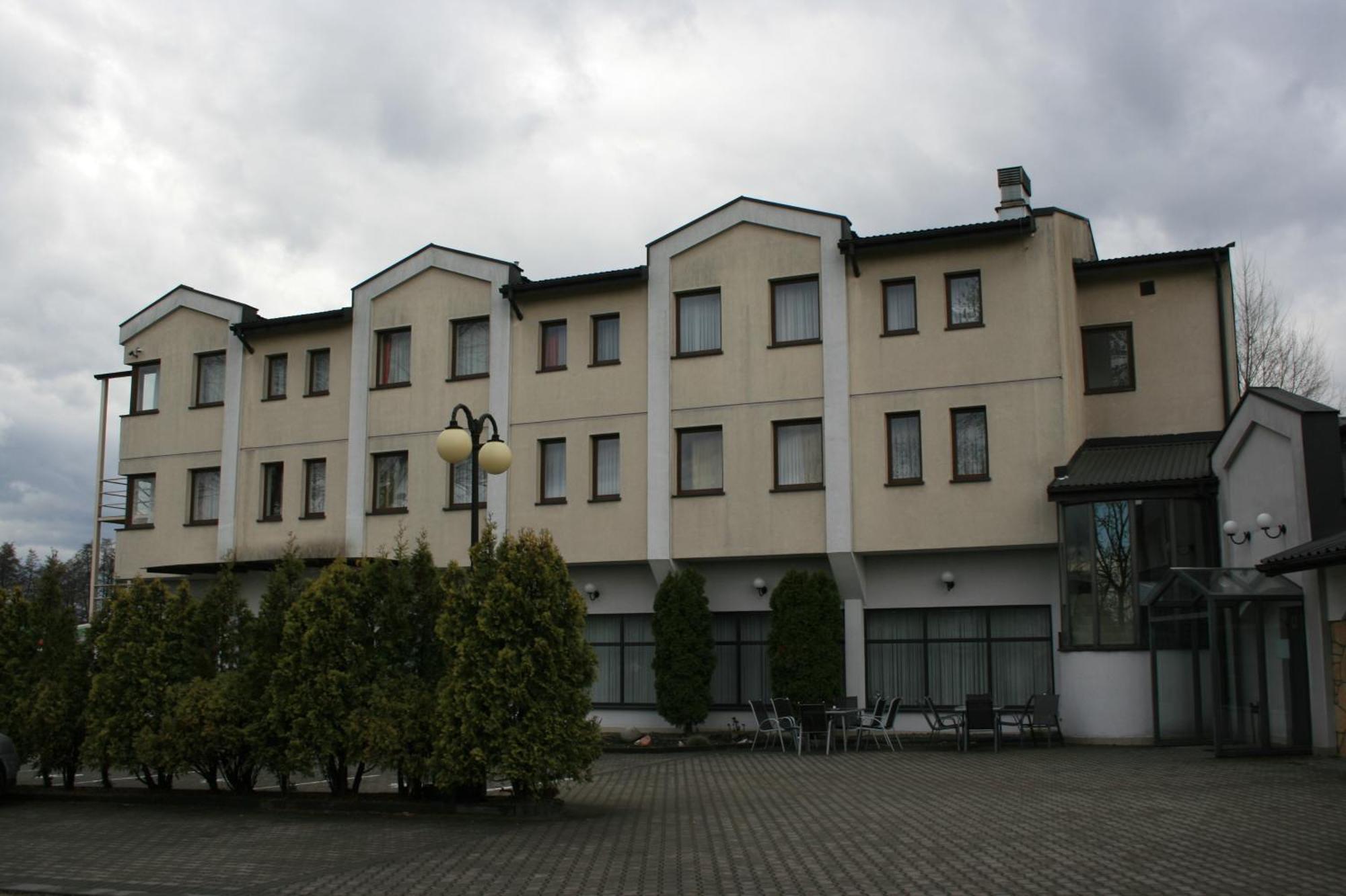 Hotel Junior 2 Cracóvia Exterior foto