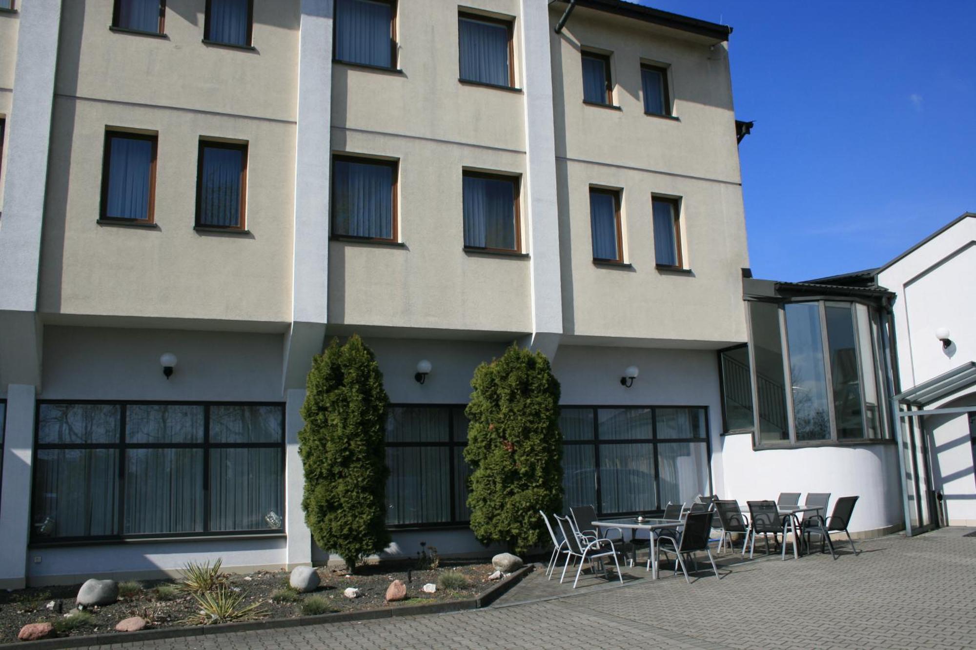 Hotel Junior 2 Cracóvia Exterior foto
